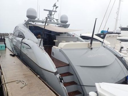 Sunseeker Predator 82 image