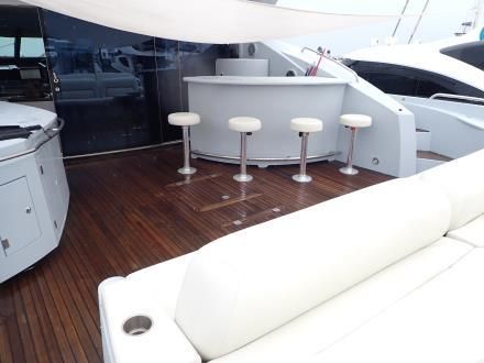 Sunseeker Predator 82 image