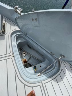 Sunseeker Predator 82 image