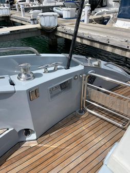 Sunseeker Predator 82 image