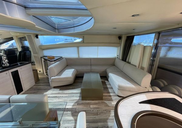 Sunseeker Predator 82 image