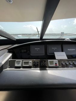 Sunseeker Predator 82 image