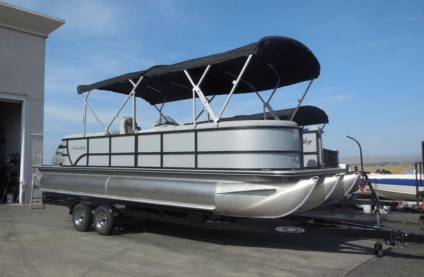 Bentley Pontoons 243 Navigator - main image
