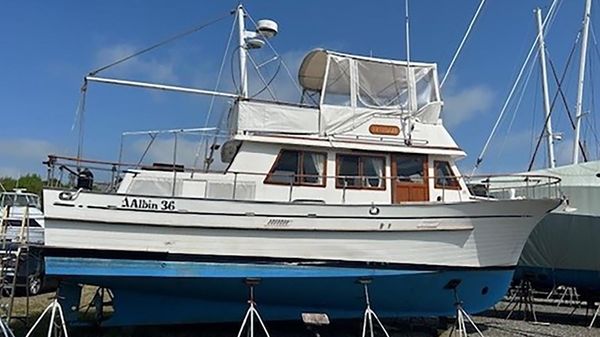 Albin 36 Trawler