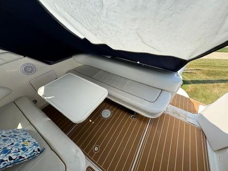 Sea Ray 330 DA image