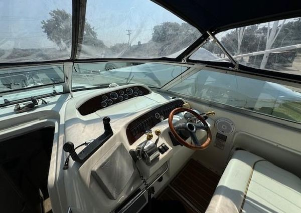 Sea Ray 330 DA image