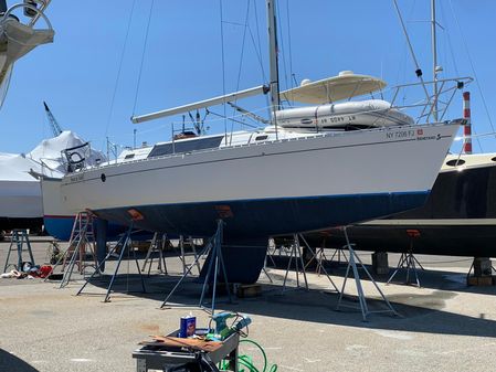 Beneteau 35 S5 image