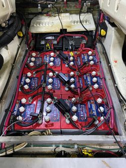 Tollycraft COCKPIT-MOTOR-YACHT image