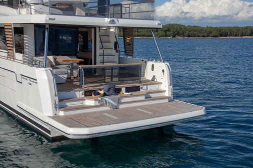 Beneteau Grand Trawler 62 image