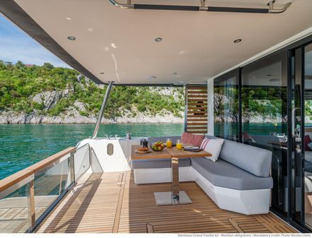 Beneteau Grand Trawler 62 image