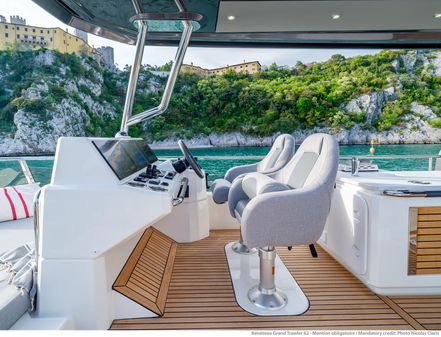 Beneteau Grand Trawler 62 image