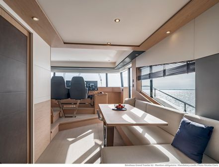 Beneteau Grand Trawler 62 image