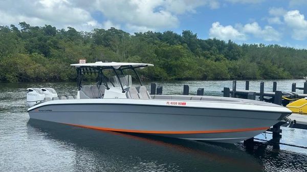 Midnight Express 37 Open