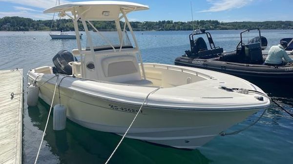 Scout 222 Sportfish 