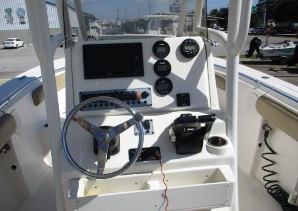 Key-west 244-CENTER-CONSOLE image