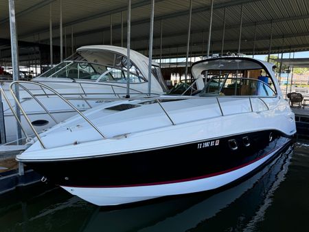 Rinker 310-EXPRESS-CRUISER image