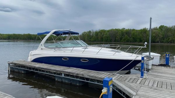 Chaparral 310 Signature