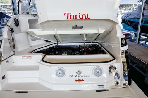 Regal 28 Express image