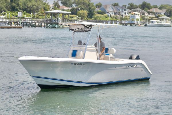 Cobia 217 Center Console - main image