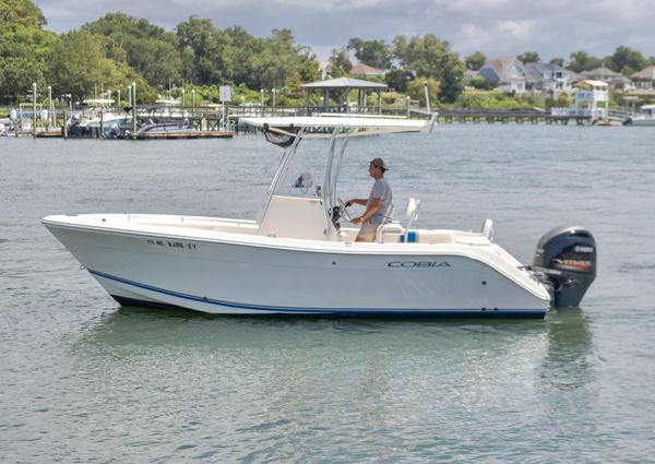 Cobia 217 Center Console image