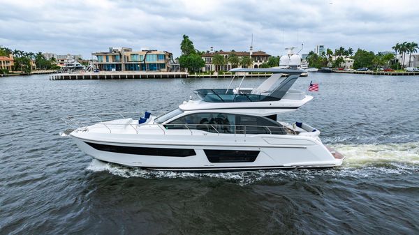 Azimut Fly 53 