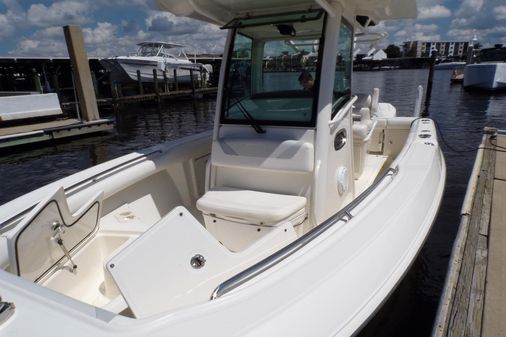 Boston Whaler 250 Outrage image