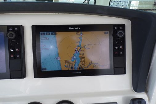 Boston Whaler 250 Outrage image