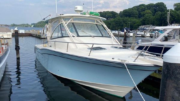 Grady-White Express 330