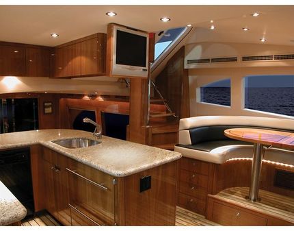 Hatteras 64 Motor Yacht image