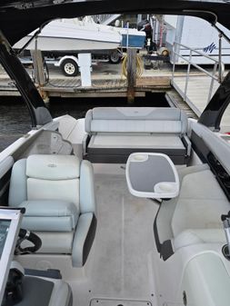 Regal 27-FASDECK image