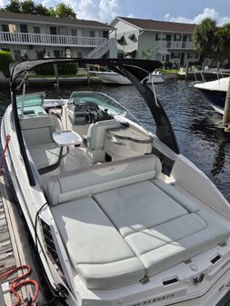 Regal 27-FASDECK image