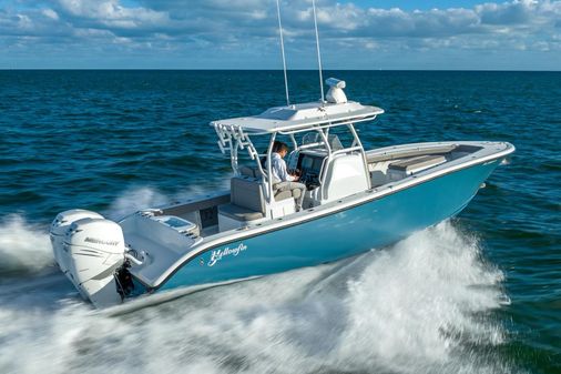 Yellowfin 32 image