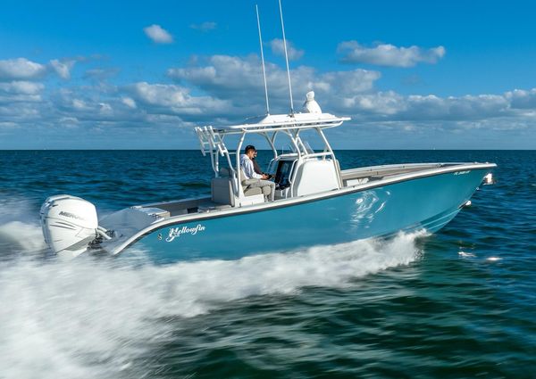 Yellowfin 32 image