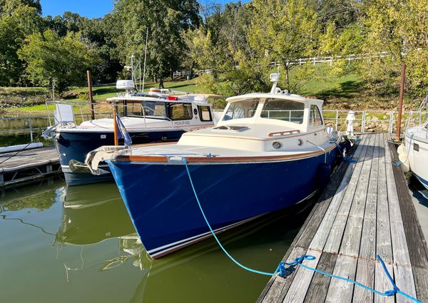 Hinckley PICNIC-BOAT-CLASSIC-36 image