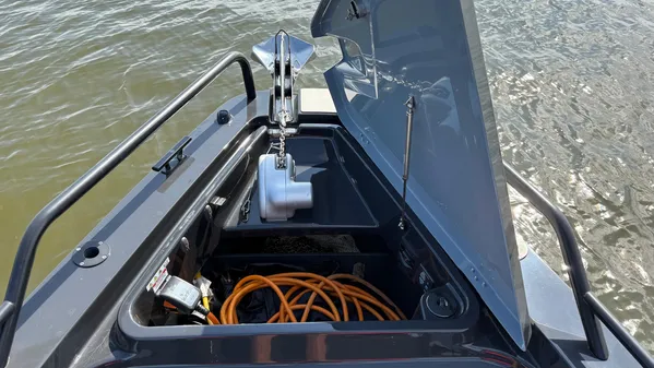 BRABUS Shadow 900 Sun Top image