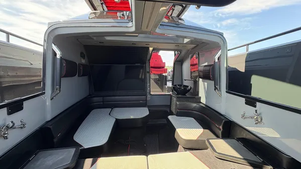 BRABUS Shadow 900 Sun Top image