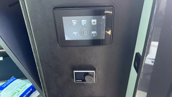 Brabus SHADOW-900-SUN-TOP image