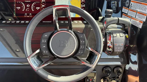 BRABUS Shadow 900 Sun Top image