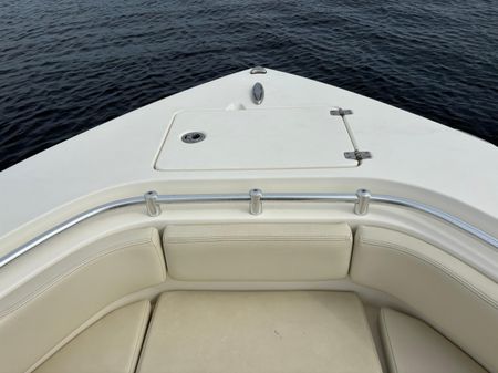 Cobia 237-CENTER-CONSOLE image