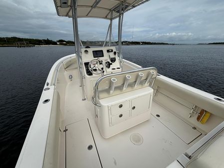 Cobia 237-CENTER-CONSOLE image