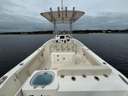 Cobia 237-CENTER-CONSOLE image