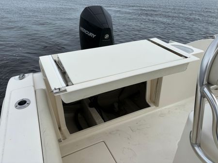 Cobia 237-CENTER-CONSOLE image