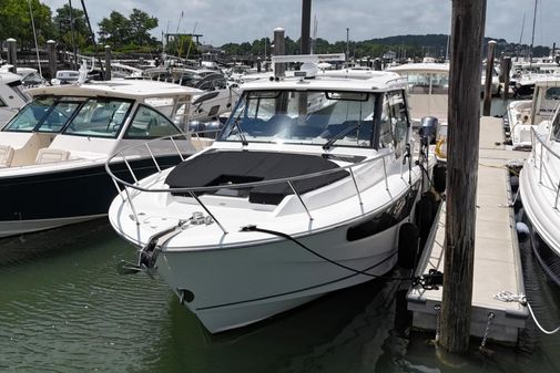 Boston Whaler 405 Conquest image