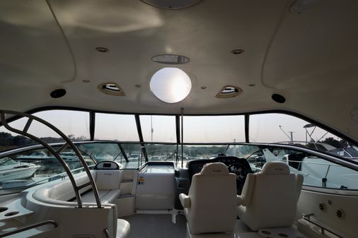 Cruisers Yachts 520 Express image