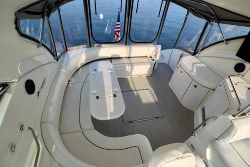 Cruisers Yachts 520 Express image