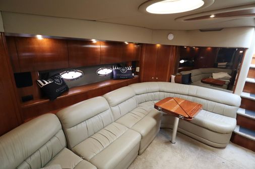 Cruisers Yachts 520 Express image