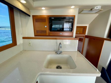 Cabo 35 Flybridge image