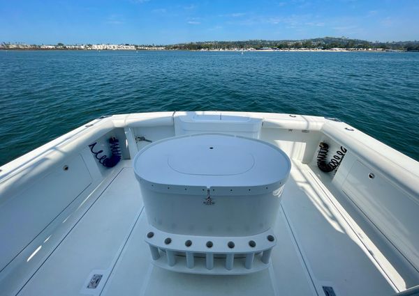 Cabo 35 Flybridge image