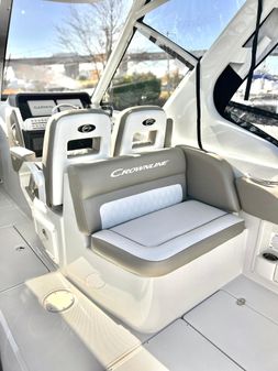 Crownline 280-DC image