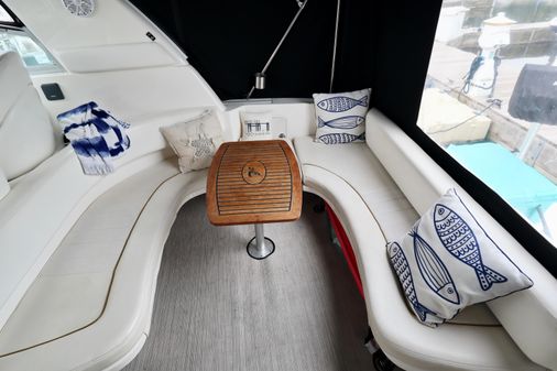 Sea Ray 310 Sundancer image